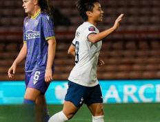 国际足球赛场上中国女队表现出色